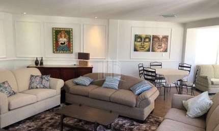 Cobertura Duplex com 3 dormitorios sendo 2 suítes no Centro em Balneário Camboriú