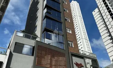 Pronto para morar com 02 Dormitórios no Centro de Balneário Camboriú