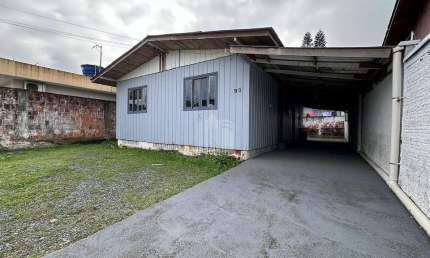 Casa com 2 quartos à venda na Rua Monte Pirineus, 193, Monte Alegre, Camboriú