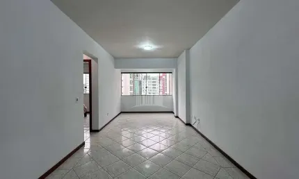 Apartamento com 2 quartos à venda na Rua 3604, 165, Centro, Balneário Camboriú