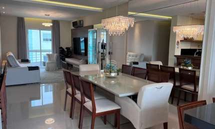 Apartamento finamente mobiliado no Ed Melbourne  com 3 suítes e 2 vagas privativas em Balneário Camboriú