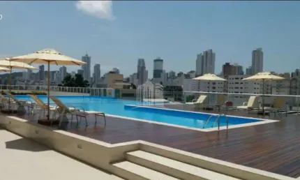 Apartamento diferenciado em  home club a poucos minutos do mar em balneário camboriú