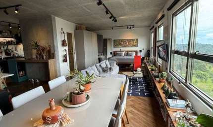 Apartamento com vista Completa e Permanente da Praia Brava