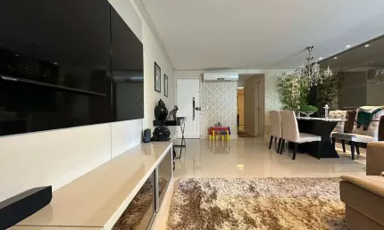 Apartamento mobiliado no Edifício Maria Valentina em Balneário Camboriú