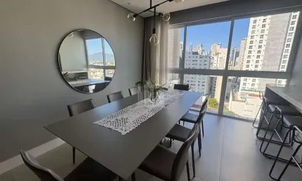 Apartamento com 4 quartos para alugar no Centro, Balneário Camboriú 