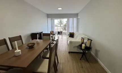 Apartamento com 3 quartos para alugar na Rua 2100, 25, Centro, Balneário Camboriú