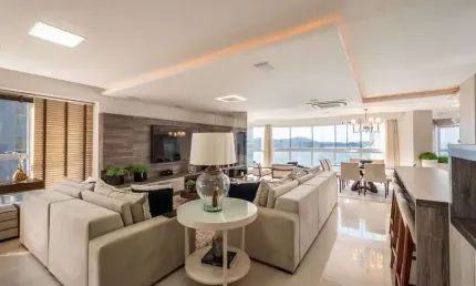 Apartamento com 4 quartos à venda na Barra Sul, Balneário Camboriú 
