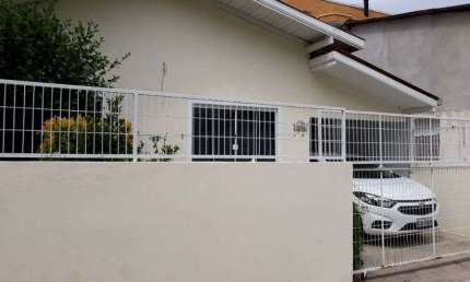 Casa térrea 02 dormitórios no bairro dos Ingleses, Florianópolis, SC