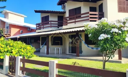 Casa para Venda em Florianópolis, Ingleses Do Rio Vermelho, 4 dormitórios, 1 suíte, 3 banheiros, 2 vagas