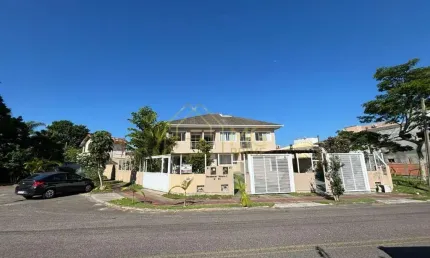 Casa para Venda em Florianópolis, Cachoeira Do Bom Jesus, 3 dormitórios, 3 suítes, 4 vagas