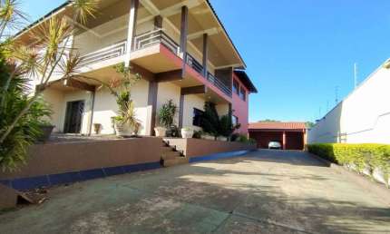 Sobrado com 5 dormitórios à venda, 716 m² por R$ 2.690.000,00 - São Cristóvão - Cascavel/PR