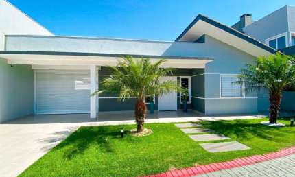 Casa com 3 dormitórios à venda, 99 m² por R$ 1.400.000,00 - Pacaembu - Cascavel/PR