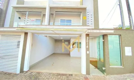 Sobrado à venda, 124 m² por R$ 680.000,00 - Coqueiral - Cascavel/PR