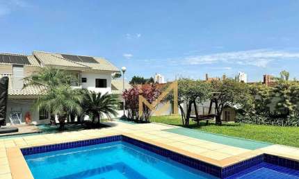 Sobrado com 4 dormitórios à venda, 284 m² por R$ 2.900.000,00 - Centro - Cascavel/PR