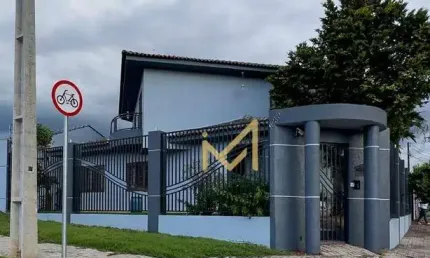 Sobrado com à venda, 283,00m² por R$ 1.850.000,00- Nova York - Cascavel/PR