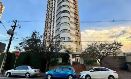 Apartamento com 4 dormitórios à venda, 200 m² por R$ 1.650.000,00 - Centro - Cascavel/PR