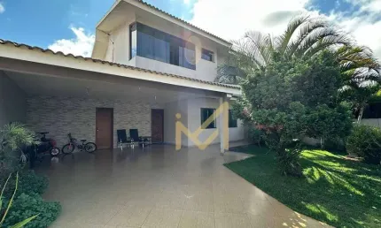 Sobrado com 1 suíte mais 3 dormitórios à venda, 254 m² por R$ 1.500.000 - Pacaembu - Cascavel/PR