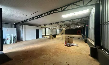 Barracão à venda, 358 m² por r$ 1.100.000,00 - canadá - cascavel/pr