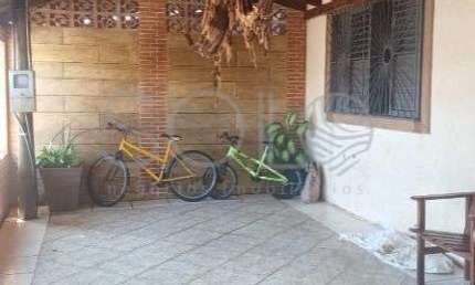 Casa com 3 quartos à venda no Jardim Maria Luiza, Araraquara 