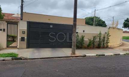 Casa com 3 quartos à venda no Jardim Adalgisa, Araraquara 