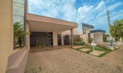 Casa em condomínio fechado com 3 quartos à venda no Residencial Campos de Piemonte, Araraquara 