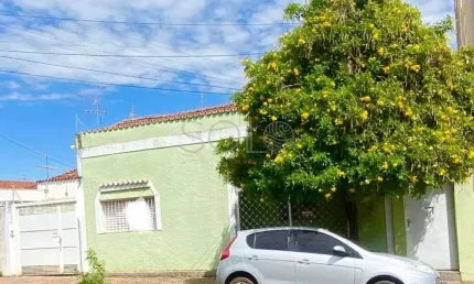 Casa com 3 quartos à venda no Centro, Araraquara 