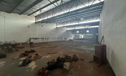 Barracão / Galpão / Depósito à venda no Centro, Araraquara  por R$ 2.200.000