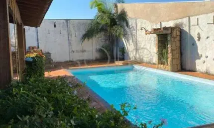 Casa à venda no Jardim Almeida, Araraquara 