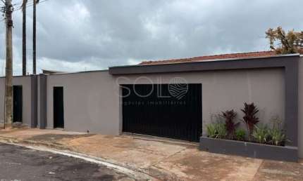 Casa com 3 quartos à venda no Parque Residencial Vale do Sol, Araraquara , 160 m2 por R$ 440.000