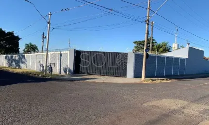 Prédio para alugar no Jardim Arco-Íris, Araraquara 