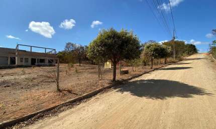 Sítio à Venda no Condomínio Nova Andiroba em Esmeraldas - 2.550 m²