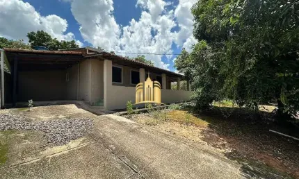 Linda Casa de 3 Quartos com Suíte e 3 Salas em Fernão Dias, Esmeraldas-MG  250,00 m²  2 Vagas de Garagem