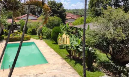 Imperdível oportunidade: Sítio à venda em Contagem-MG, bairro Solar do Madeira. 5 quartos, 4 salas, 4 banheiros, 1.700m² de área!