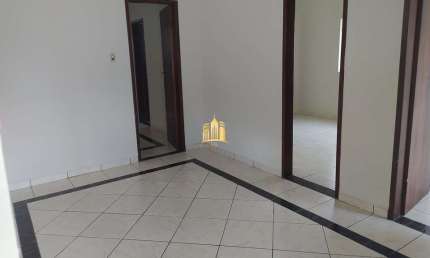 Casa com 3 quartos para alugar no Centro, Esmeraldas 
