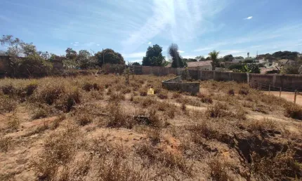 Terreno à venda em Esmeraldas-MG, Dumaville: 375,00 m² de área imperdível!