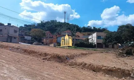 Terreno à venda no centro de esmeraldas-mg: 504,44 m² de área! aproveite já essa oportunidade única!