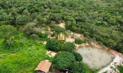 Fazenda Comercial à Venda em Três Marias-MG - Bairro Área Rural  4 Quartos, 2 Salas, 1 Banheiro  1.340.000m² de Área