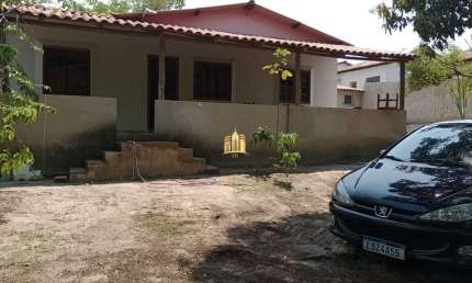 Sítio à venda em Dumaville, Esmeraldas-MG: 3 quartos, sala, banheiro, garagem e 1.000m² de área! Confira já!