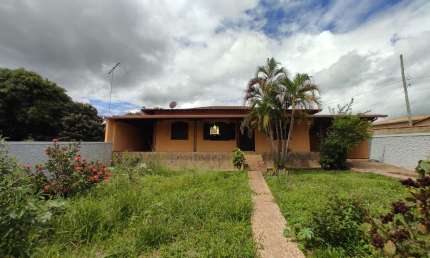 Casa com 3 quartos à venda no Fernão Dias, Esmeraldas 