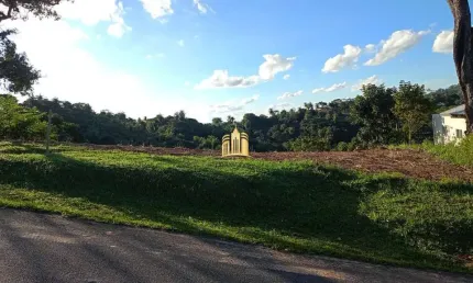Terreno à Venda no Condomínio Solar das Palmeiras - Esmeraldas - 1.100 m² por R$265.000,00