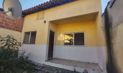 Oportunidade Única: Casa Geminada à Venda no Bairro Pousada dos Bandeirantes, Esmeraldas - R$ 150.000
