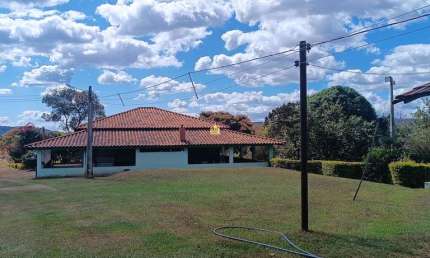 Venda de Fazendinha de 11 Hectares em São José, Esmeraldas - Casa com Piscina e Área Gourmet