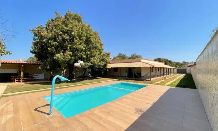 Sítio à Venda com 5 Quartos, Piscina e Área Gourmet em Esmeraldas