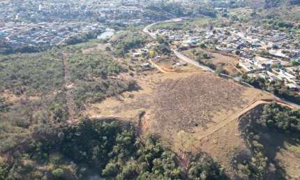 Venda Área Rural 22.500,00 m² em Esmeraldas | Rodovia LMG-808