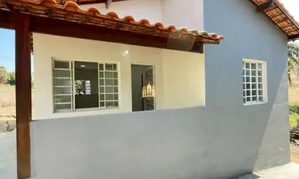 Venda de Casa no Bairro Dumaville em Esmeraldas | 2 Quartos, 120.000