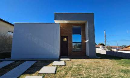 Venda de Casa com 3 Quarto e Área Gourmet, Fernão Dias Esmeraldas | R$505.000