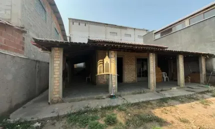 Casa à Venda no Bairro Dona Guilhermina, Esmeraldas - R$ 220.000,00