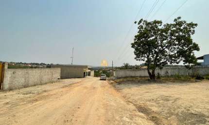 Venda de Lote de Esquina em Esmeraldas - 360m² por R$60.000