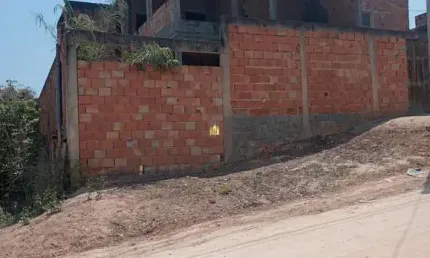 Venda de Casa em Esmeraldas - 3 Quartos, Escritura e Registro, Apenas R$200.000