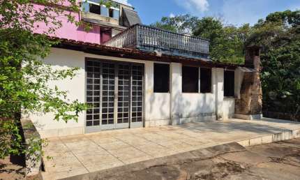 Sítio de 1.696m² à Venda em Pimentas, Betim - 4 Quartos - R$450.000